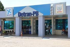 Leilões de veículos pelo Detran/Pb, suspensos pela Justiça, devem ocorrer no prazo de 90 dias, revela superintendente