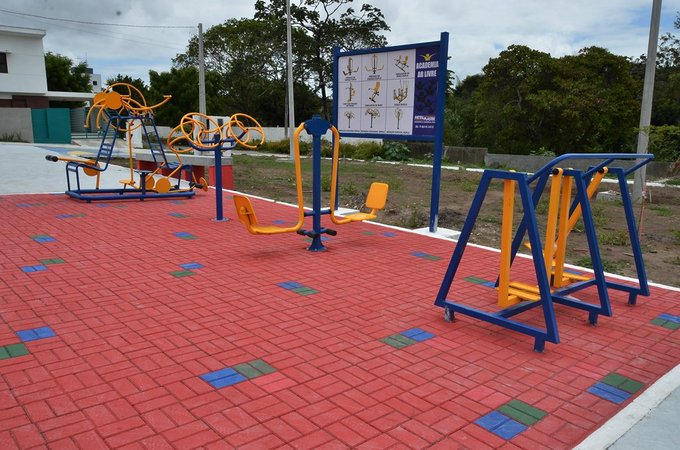 Cartaxo entrega nova praça do Bancários, e programa de programa de parques e praças chega a 54 equipamentos entregues à população de João Pessoa