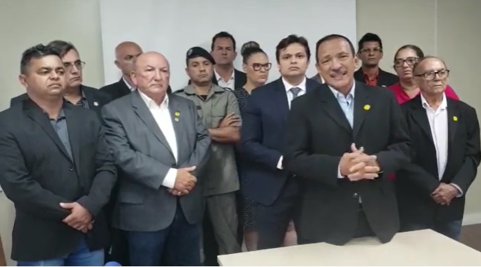 VEJA VÍDEO CONVOCAÇÃO AOS SERVIDORES DA SEGURANÇA – Após reunião frustrada com equipe do Governo representantes convocam categorias para ato unificado dia 5 de fevereiro