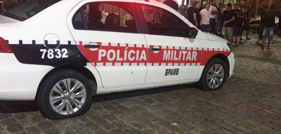 VÍDEO – “MURIÇOCAS” SEM POLICIAMENTO – Viaturas da PM aparecem com pneus esvaziados e protestos de policiais civis e militares deixam estado em alerta