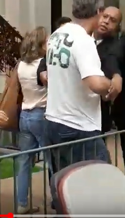 VEJA VÍDEO – Confusão entre hóspedes de hotel no RJ e presidente do PT Gleisi Hoffmann e ex-senador paraibano
