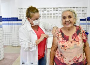 Prefeitura de João Pessoa retoma vacinação de idosos contra a gripe nesta segunda-feira