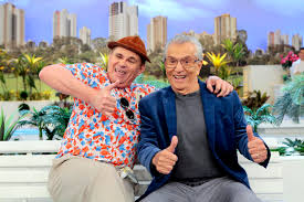 Programa de humor “A Praça é Nossa” do SBT bate Jornal da Globo em audência no ibope, revela O Antagonista