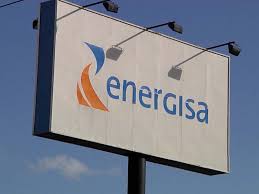 Fornecimento de energia elétrica está entre os serviços essenciais durante pandemia do coronavírus