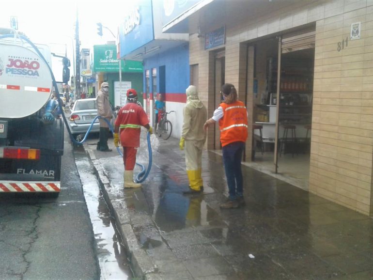 Cartaxo prorroga isolamento na Capital até 3 de maio, assegura empregos no transporte público e amplia  programa de refeições nas escolas