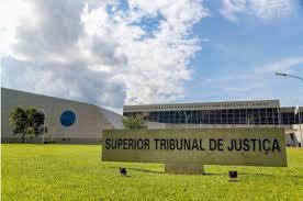 Empresário chinês preso no Brasil por desvio de testes da Covid-19 tem habeas corpus negado no STJ