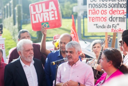 VEJA DOCUMENTO – Após acionar STF, o PT agora pede ao TCU para suspender imediatamente tratamento de coronavírus com cloroquina