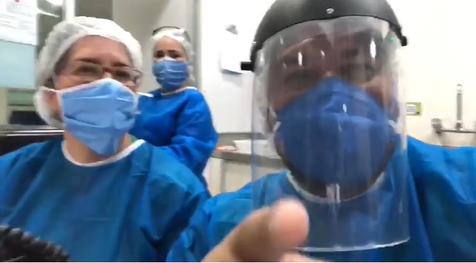 VÍDEO, QUEM É O OMISSO ? – Médicos rebatem secretário de Saúde da Paraíba, reclamam das condições precárias, e desabafam “até testes a gente é quem tem que pagar”