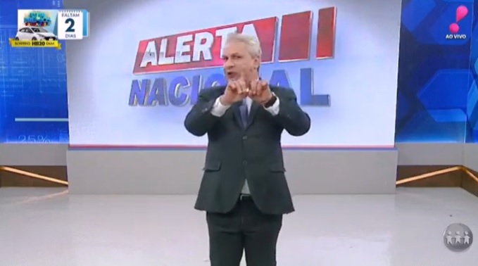 VEJA VÍDEO, REPERCUSSÃO NACIONAL – Sikeira Jr comenta no Alerta Nacional, da Rede TV, caso do padre que foi conduzido à Delegacia pela Guarda Municipal da Prefeitura de Conde por ter pintado a cruz em frente à igreja