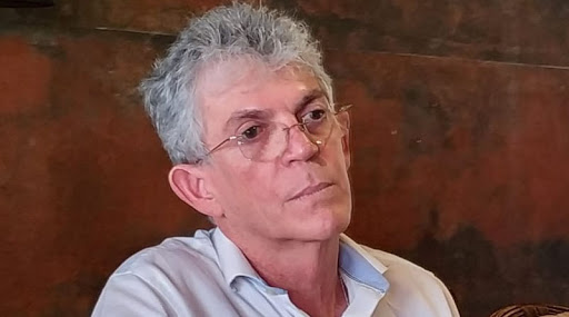 Ministro do STF nega seguimento e Ricardo Coutinho continua proibido de sair de JP