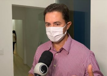 Veneziano anuncia R$ 450 mil para reforma da sede do CB de Campina Grande