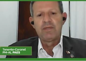 VÍDEO- Coronel da PM de Alagoas revela vantagem de subsídio para policiais e bombeiros