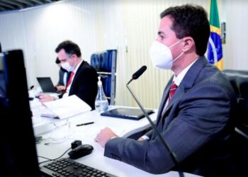 Presidente sanciona lei do Clube Empresa com proposta do senador Veneziano