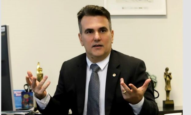 Pastor Sérgio Queiroz , a postagem reveladora, e nome forte de Bolsonaro ao Senado