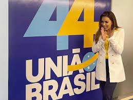 Apresentadora Fernanda Albuquerque deixa TV Tambaú para se dedicar a pré-campanha a deputada federal