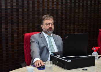 TCE impede Prefeitura de Bayeux de contratar OS por R$ 61,7 milhões e conselheiro lembra escândalos na PB