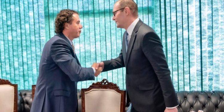 Senador Veneziano confirma para esta quinta apresentação do relatório da indicação de Zanin ao STF
