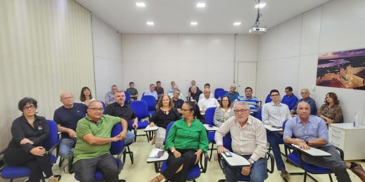 Filiados atendem chamamento e Sindifisco/PB realiza mobilizações por recomposição salarial da categoria