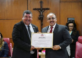 CMJP homenageia presidente da Comissão de Arbitragem da FPF, Arthur Alves, com título de cidadão paraibano