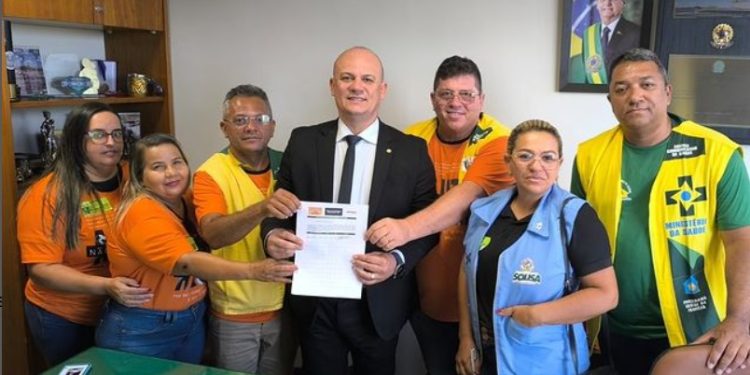 Deputado federal Cabo Gilberto recebe em Brasília comissão de agentes de saúde e combate a endemia