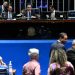 Pessoas autistas terão processos prioritários em tribunais e órgãos públicos, diz texto de projeto aprovado no Senado