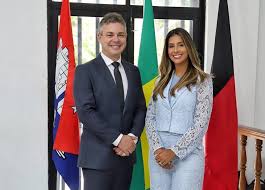 André Coutinho e Camila Holanda tomam posse como prefeito e vice de Cabedelo nesta quarta, às 19h