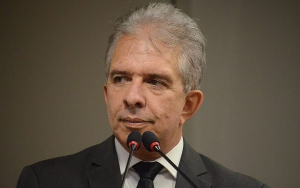 TCE notifica prefeito Nabor Wanderley e mais 4 para se manifestarem sobre denúncia de desvios de R$ 9 milhões de pagamentos de tributos em Patos