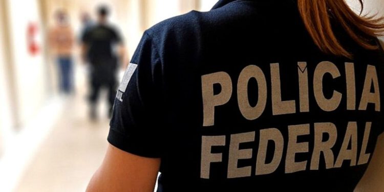 Em pleno fim de ano, operação da PF mira esquema em desvios de recursos da saúde que envolvem R$ 40 milhões
