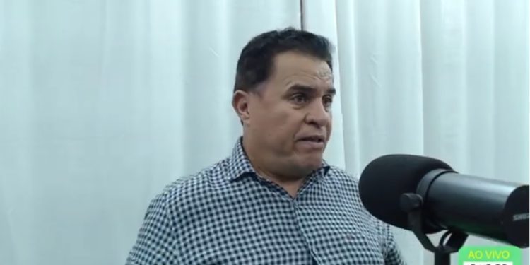 A tese de Wilson Santiago do consenso antes de João deixar o Governo, e o plano A de Azevedo – por Marcelo José