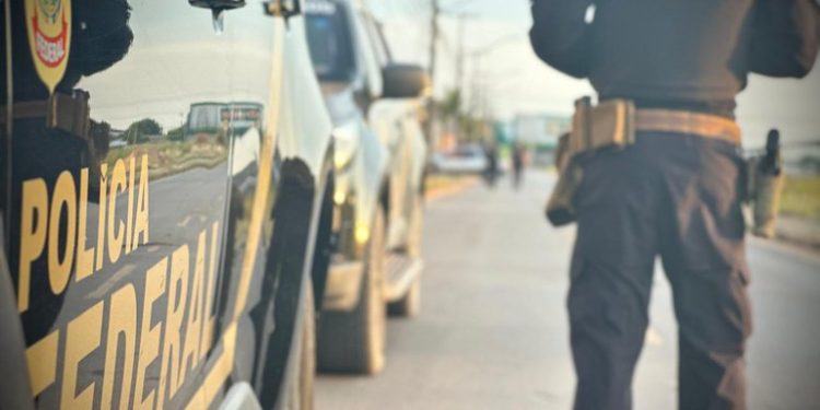 PF cumpre mandados na Paraíba e mira fraude ao Farmácia Popular a partir de empresas de traficantes no ramo farmacêutico