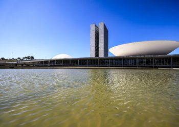 STF aceita denúncia contra deputados acusados de pedir propina de 25% para fazer emendas ao Orçamento