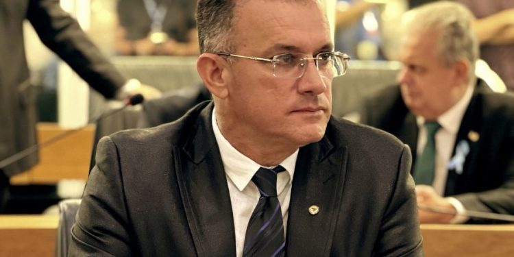 “Projete sobre limites de Campina Grande e Queimadas atende ao povo e só contraria a quem nada faz”, afirma Sgt Neto