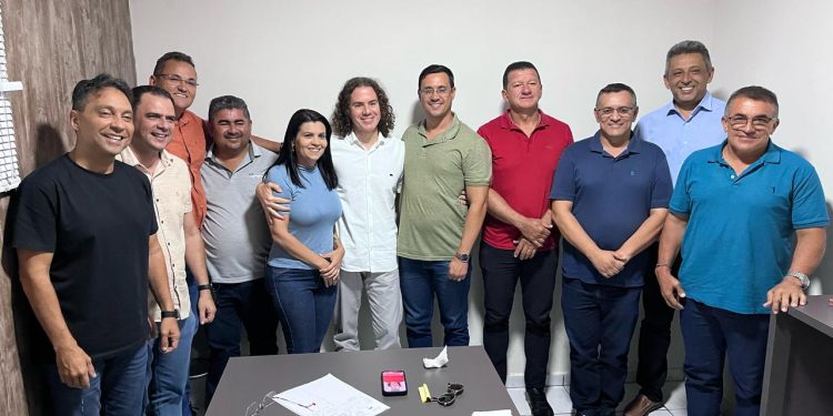 Prefeitos que compõem a base política de Fábio Ramalho reafirmam apoio à reeleição de Veneziano