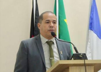 Manobra do presidente da Câmara de Conde prejudica votação de projeto que beneficiaria servidores públicos