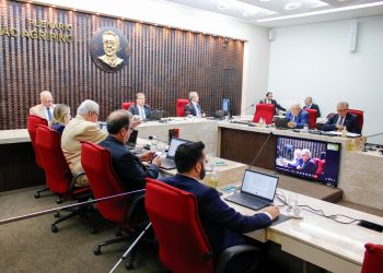 Com nome cotado para o Senado em 2026, João Azevedo tem contas aprovadas pelo Tribunal de Contas