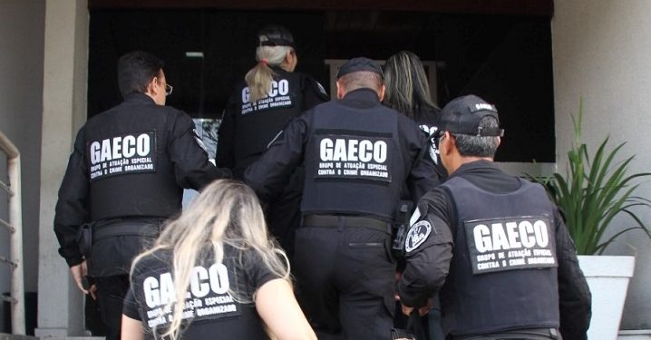 Operação do MP prende policiais militares em investigação por morte de 5 pessoas na ponte do Arco em Conde