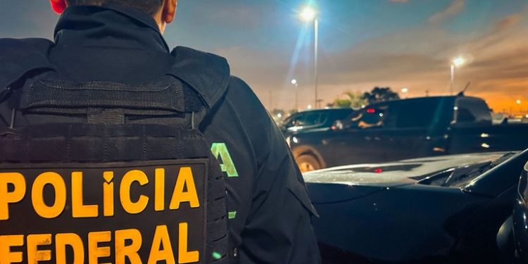 Operação da PF mira grupo teria distribuído R$ 400 mil com candidatos aliados nas eleições de 2024