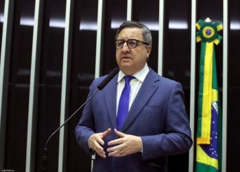 Câmara aprova projeto que proíbe descontos em benefícios do INSS por Sindicatos e Associações