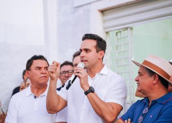 No Sertão, Lucas Ribeiro inaugura novo Polo de Ração subsidiada e visita 1ª Expo Paulista