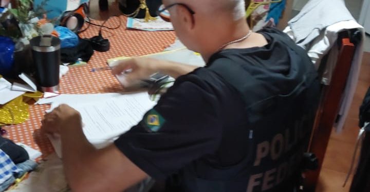Operação da PF mira esquema em cidade na Paraíba de desvio de recursos federais da Lei Paulo Gustavo
