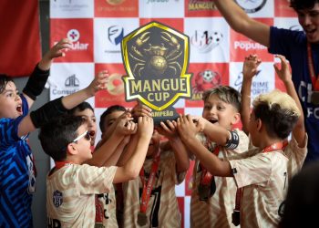 Garra Paraibana em Pernambuco: CHR Futsal Sub-7 Conquista a Taça da Mangue CUP em Recife