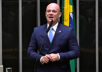 BANCO MASTER- Líder da oposição Cabo Gilberto anuncia coleta de assinaturas para impeachment de Moraes
