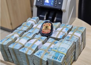 Polícia Federal apreende R$ 1 milhão em espécie com empresários que têm contratos com órgãos públicos no MA