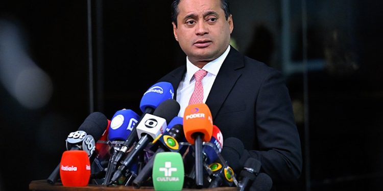 Sabatina de Jorge Messias será próximo dia 29 no Senado e Lula pode emplacar mais um ministro do STF
