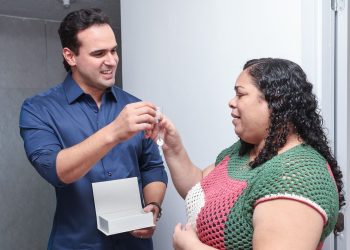 Governador Lucas Ribeiro entrega residencial com 192 moradias em JP, reforçando compromisso com a habitação