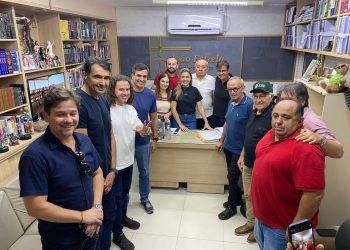 Ex-prefeito de Sousa, João Estrela, anuncia apoio a Cícero para Governo e Veneziano e André para o Senado