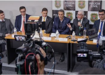 Investigações que prenderam influenciadora Deolane vão de manuscrito, celular à mulher da transportadora