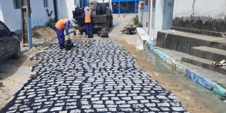 VEJA ÁREAS ATENDIDAS- Prefeitura de João Pessoa inicia semana com Operação Tapa-Buraco em 36 bairros