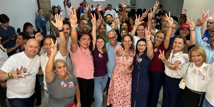 Durante Convenção Cartorial do MDB, Veneziano anuncia Janine Lucena como sua 1ª suplente para a reeleição ao Senado