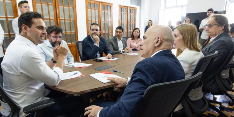 Governador Lucas Ribeiro recebe comitiva da Catalunha e amplia cooperação internacional em inovação e turismo